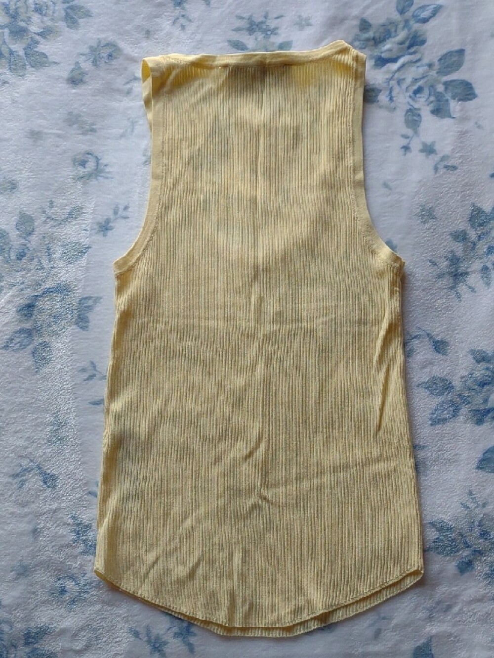 Zara Pale Yellow Ribbed Tank Top - Picture 4 of 4